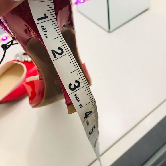 NINE WEST HEELS 👠 - Picture 5 of 9